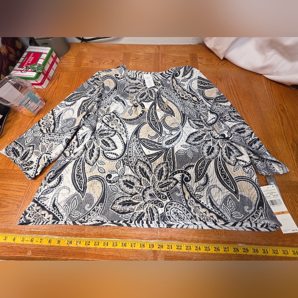 NWT Alfred Dunner Santa Barbara Plus Size 3X Reversible Top